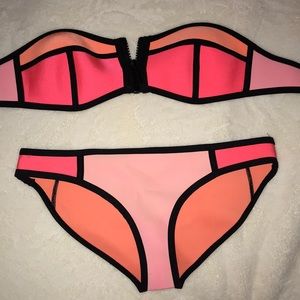 Triangl bikini